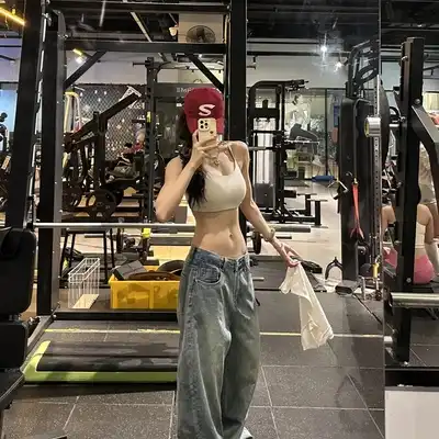 潘雅